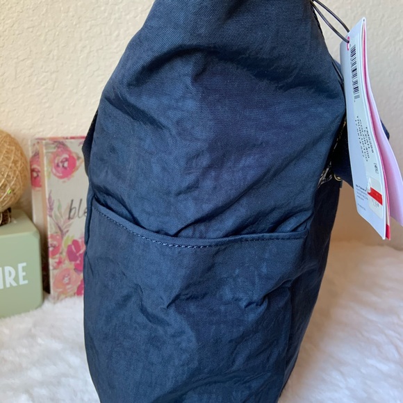 Kipling tote - Picture 3 of 10